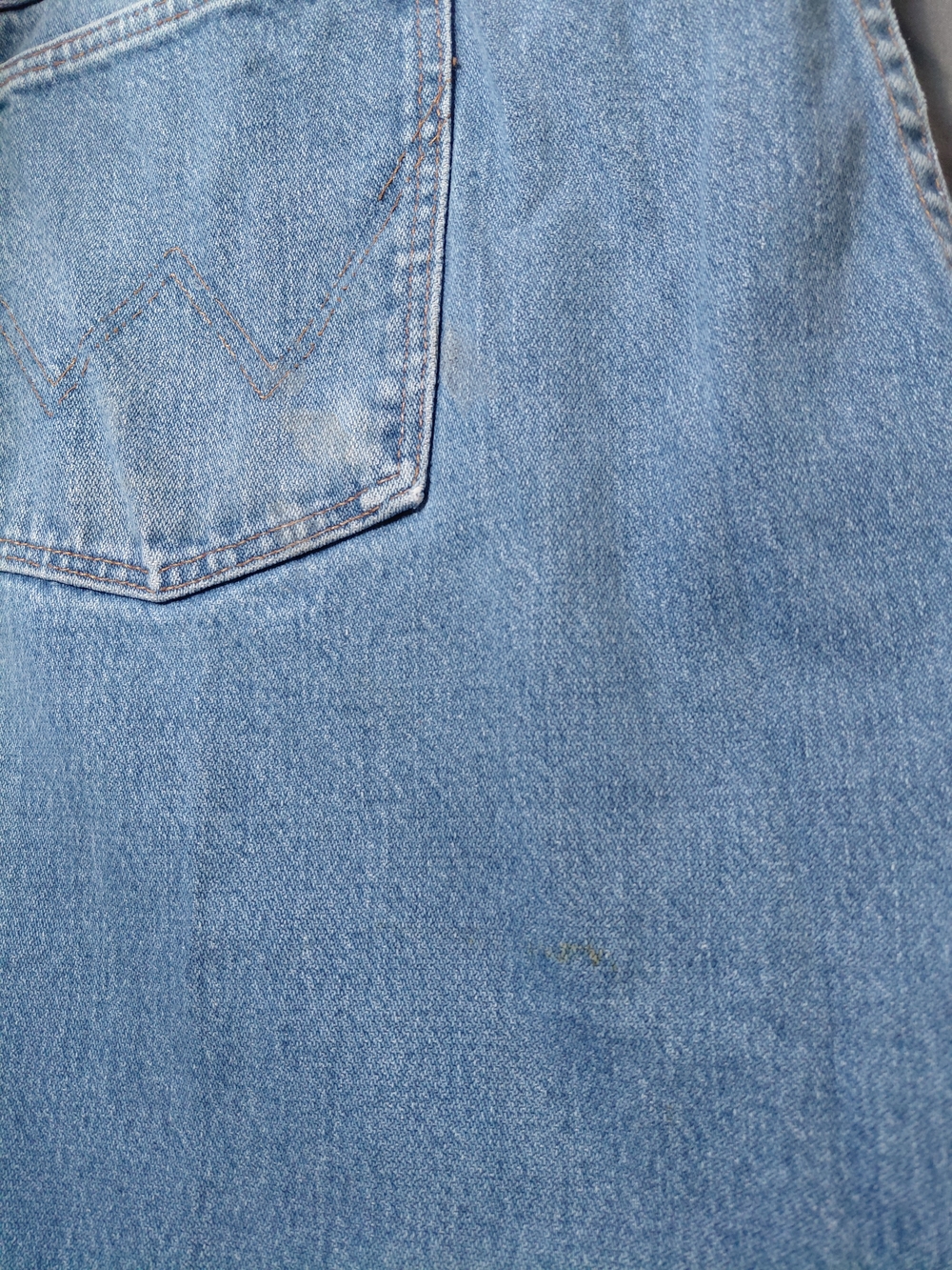 Vintage Wrangler Cowboy Cut Jeans 1970s USA Made Vertical Fly Tag Boot Zipper - Picture 8 of 16